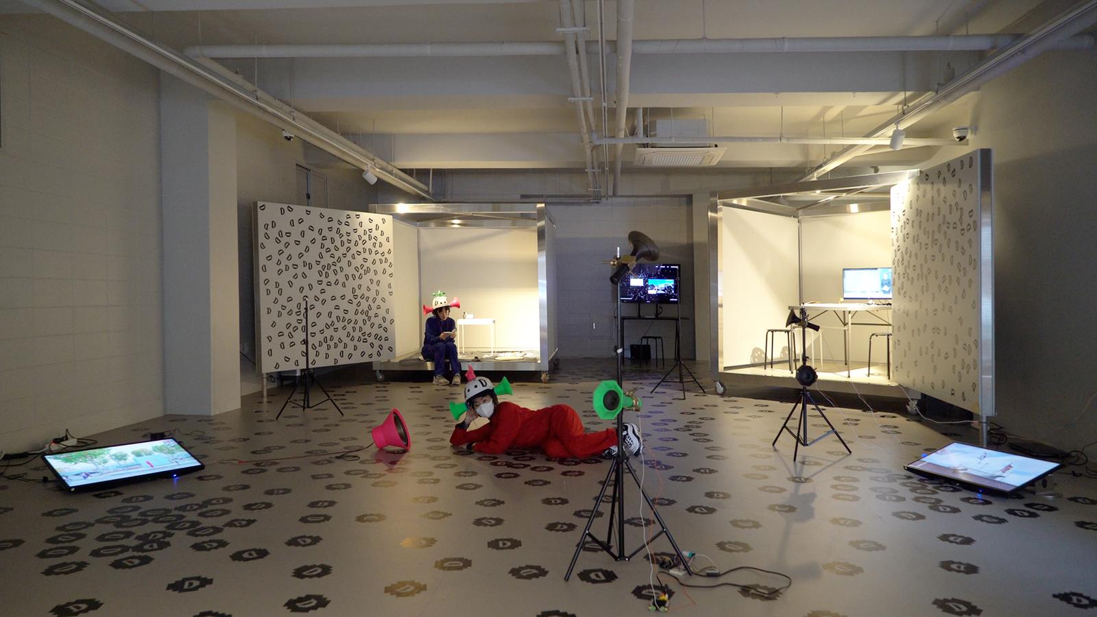 D: D-D-D exhibition still 8