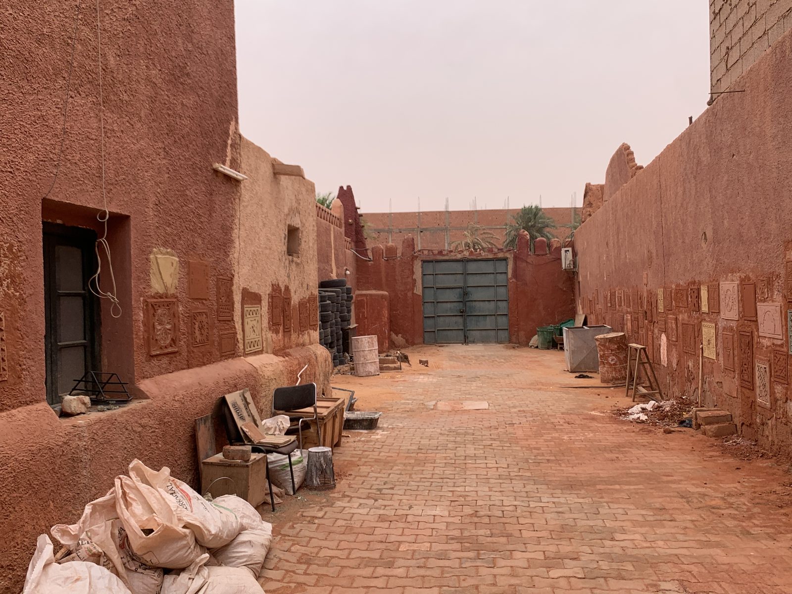 Field-research: Algerian Sahara 07