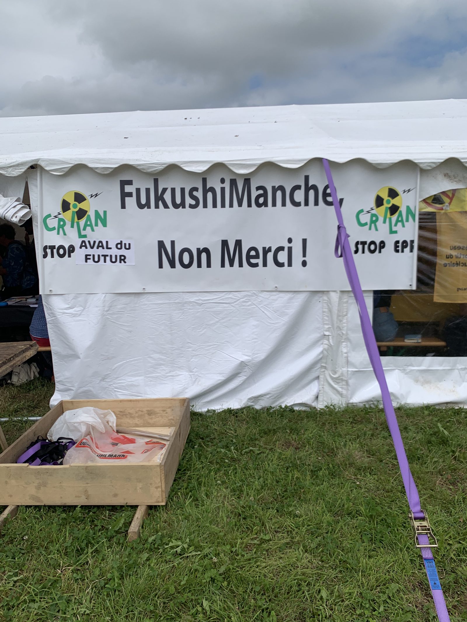 Field-research: Anti-nuclear camp, La Hague 05