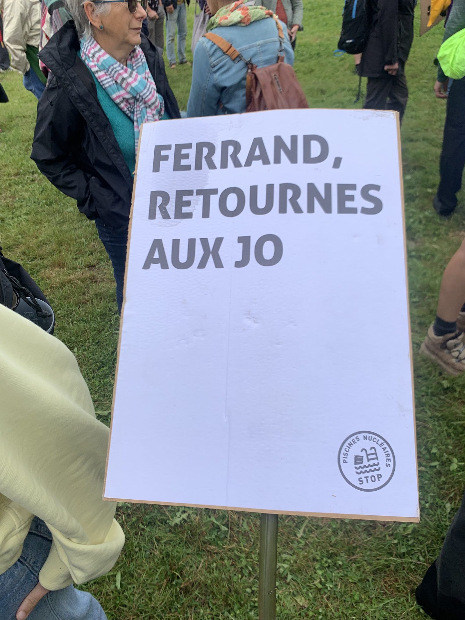Field-research: Anti-nuclear camp, La Hague 28