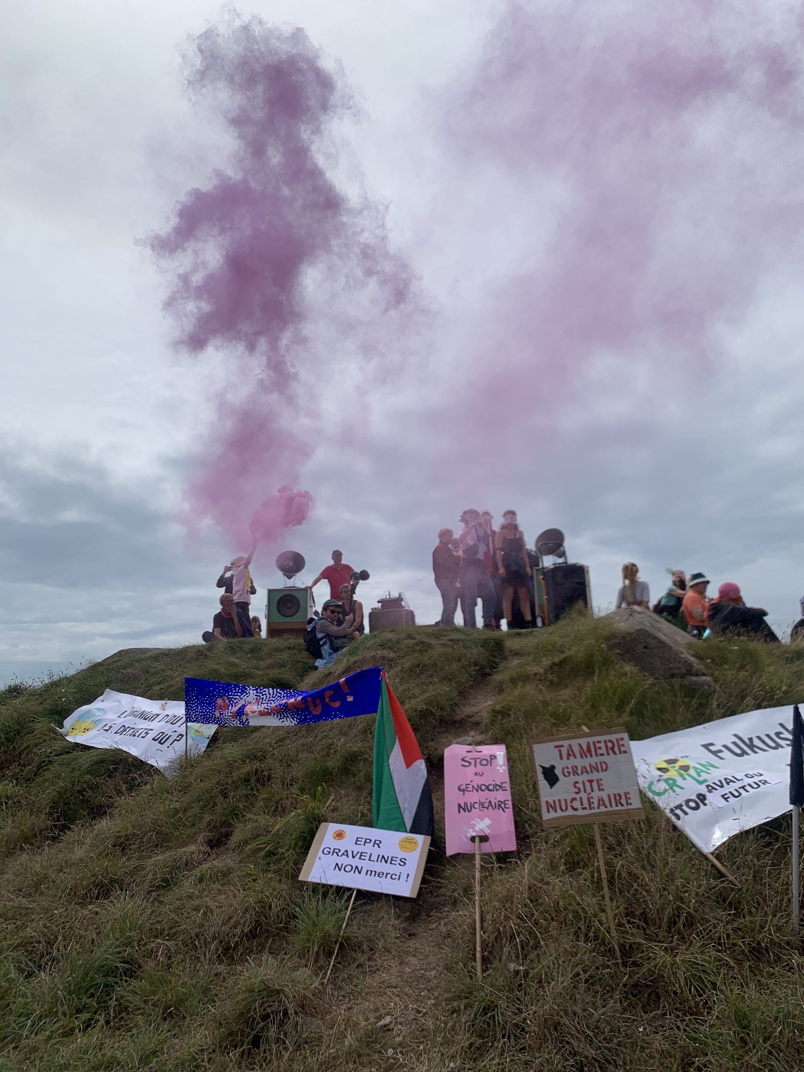 Field-research: Anti-nuclear camp, La Hague 33