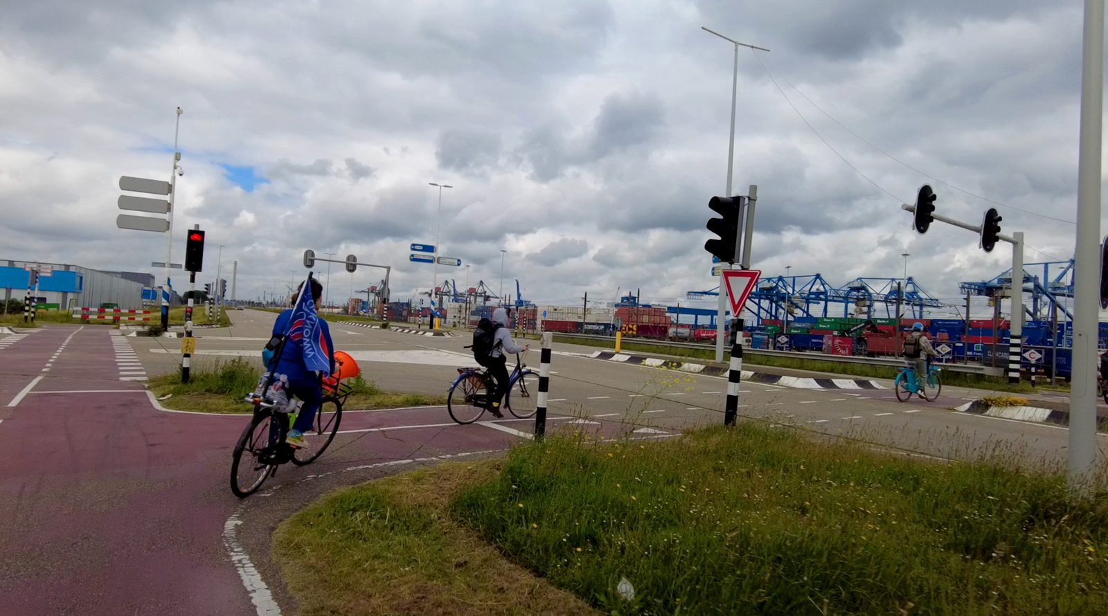 Bring Your Own Bike #02 Waalhaven, Rotterdam
