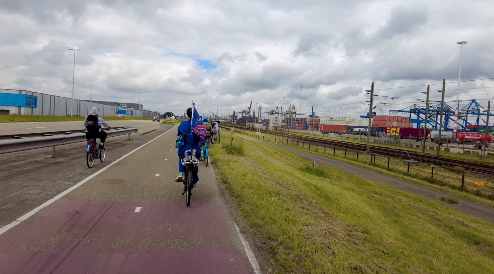 Bring Your Own Bike #02 Waalhaven, Rotterdam