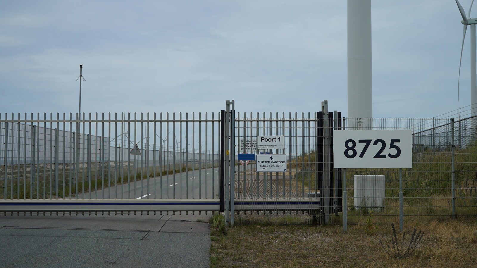 Field-research: Maasvlakte