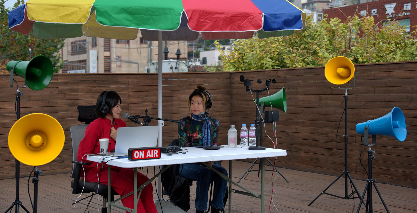 Rooftop-Radio: Weathering Station