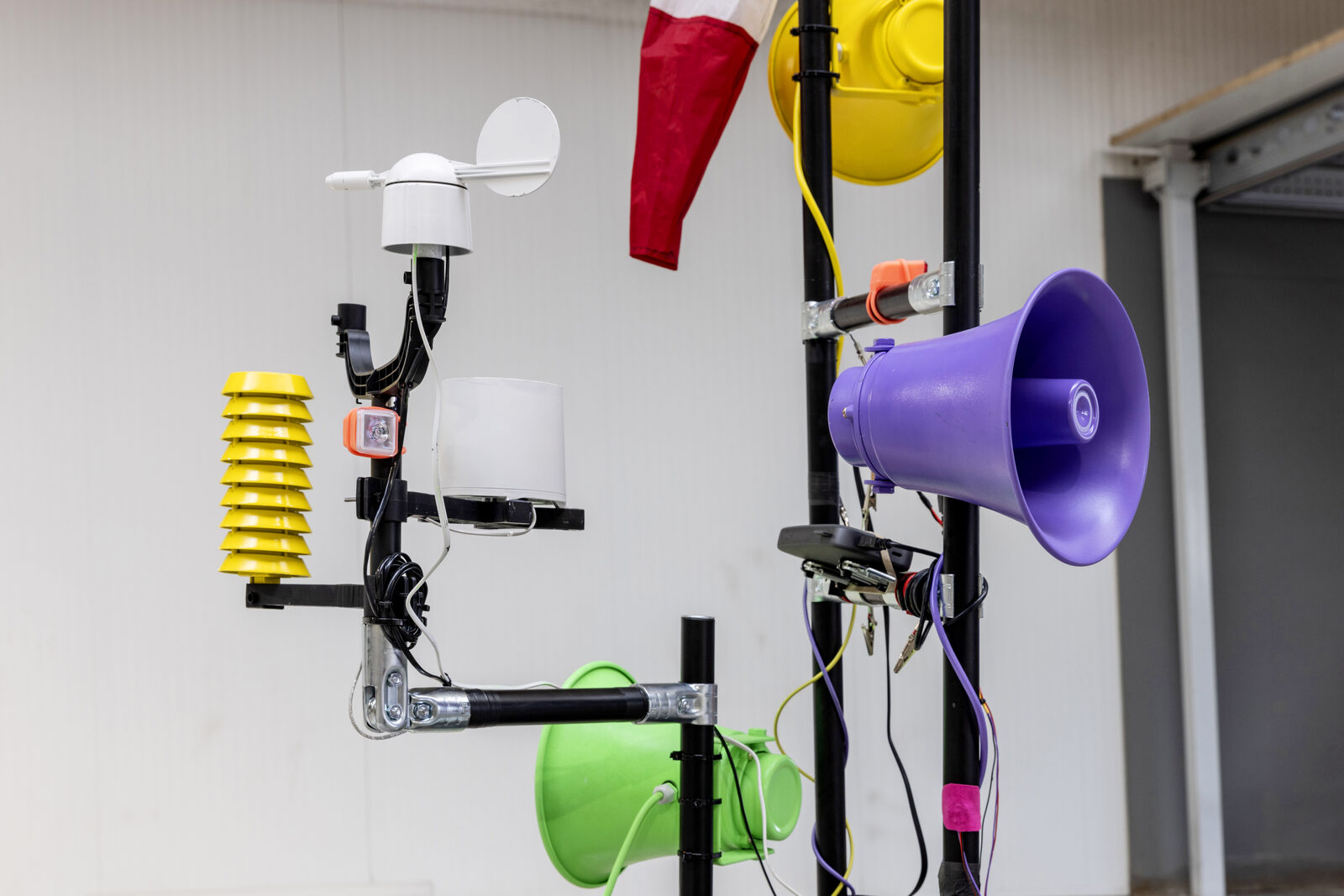 Weathering Ports: Sensing, Performing, and Acting Bodies